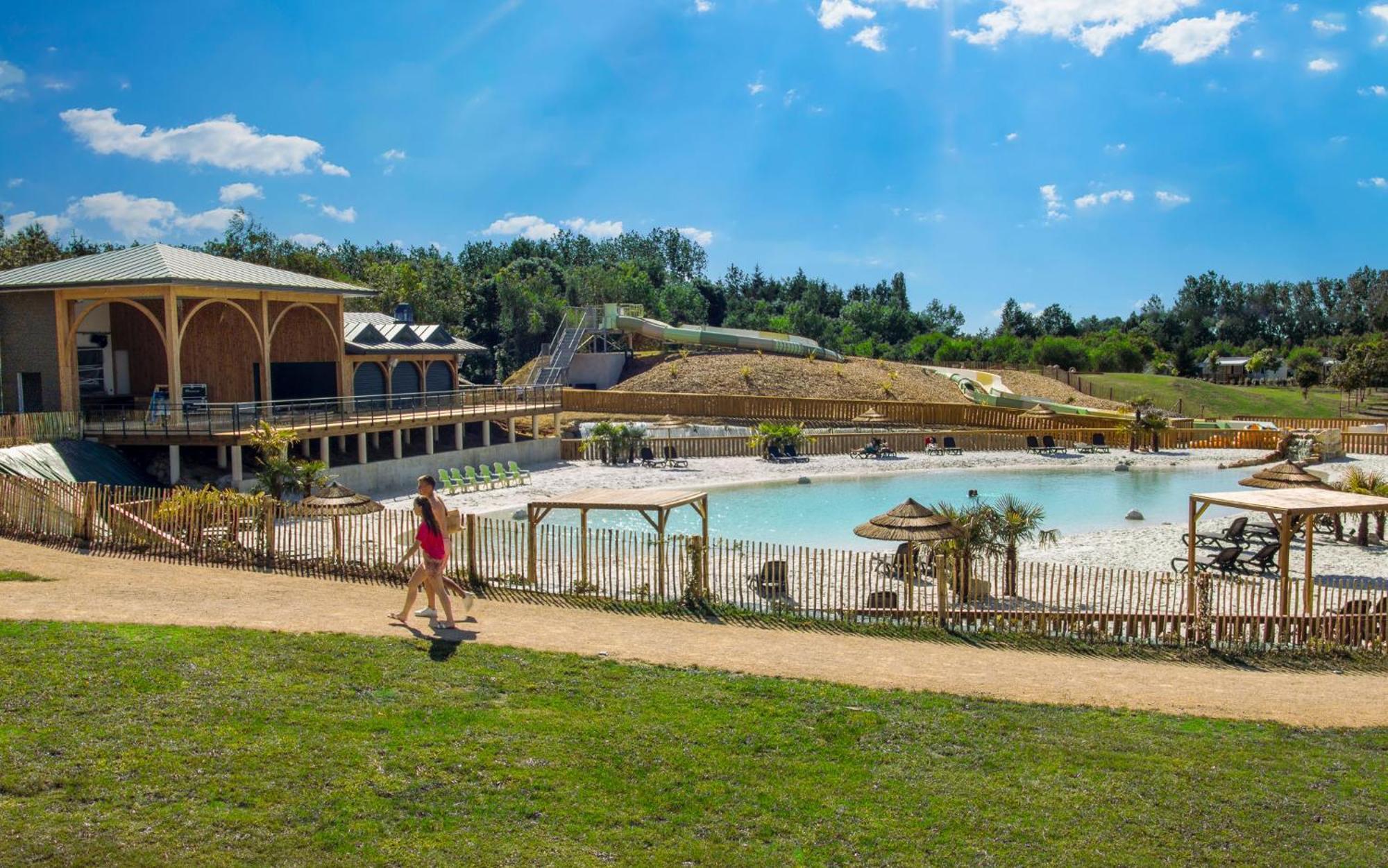Camping Aubigny-Les Clouzeaux Aubigny  Exterior photo